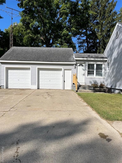 1513 N Seymour Rd, Flushing, MI 48433 - photo 2