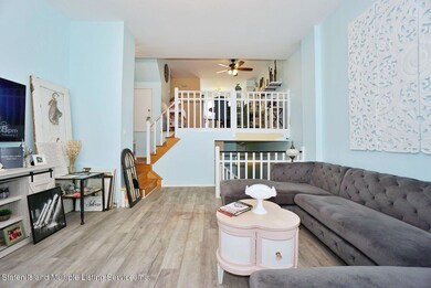 717 Correll Ave, Staten Island, NY 10309 - photo 7