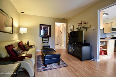 5 Alydar Ct, Saratoga Springs, NY 12866 - photo 7