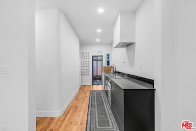 246 Columbia Place, Los Angeles, CA 90026 - photo 7