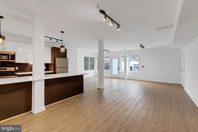 227 Krams Ave unit 202, Philadelphia, PA 19127 - photo 5
