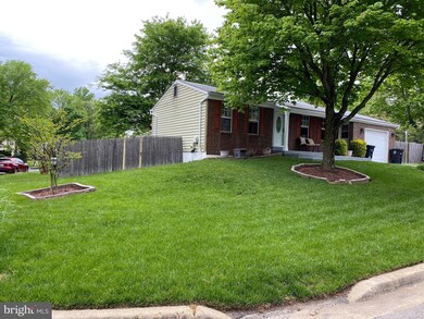 8805 Rosanne Ct, Clinton, MD 20735 - photo 3