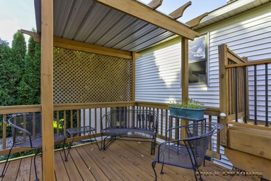17-web-or-mls-10148-holiday-dr