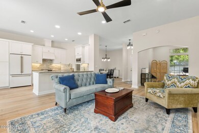 7-web-or-mls-30_2811 Tidewater St