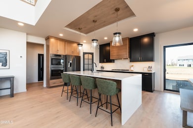 2415 Dutton Cir SE, Mandan, ND 58554 - photo 7