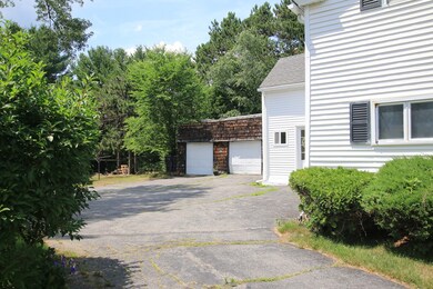 252 Providence Rd, South Grafton, MA 01560 - photo 3