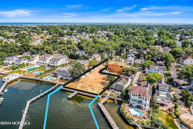 20,000+ Sq. Ft. Lot!