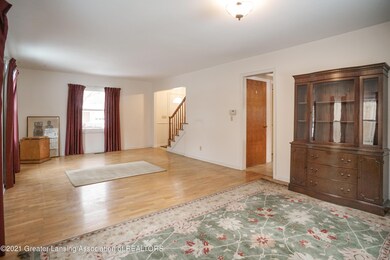 5853SmithfieldAve-5