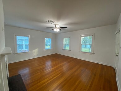 1530 Sul Ross St unit 2, Houston, TX 77006 - photo 5