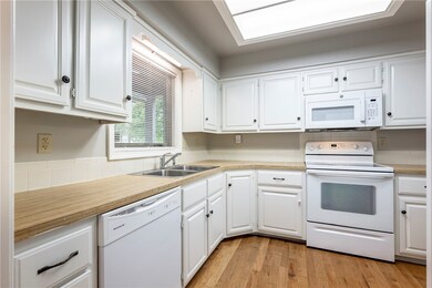 6 Mindy Ln, Bella Vista, AR 72715 - photo 4