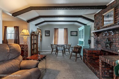 101 Maple St, Campbellsburg, KY 40011 - photo 7