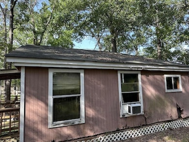 110 Stewart St, Coldspring, TX 77331 - photo 3