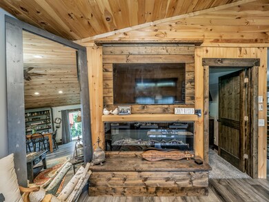 12624 Merlau Ave -107