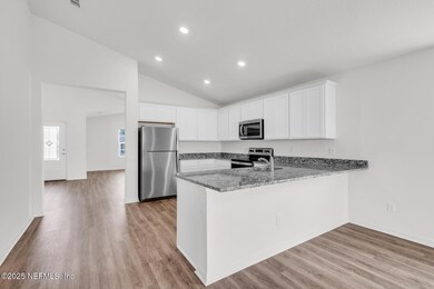 Florida_Hillcrest_R-8