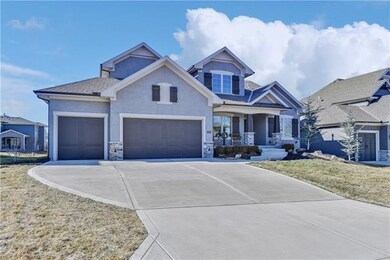 9708 Shady Bend Cir, Lenexa, KS 66227 - photo 3