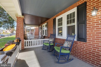 42 W Summit St, Souderton, PA 18964 - photo 3