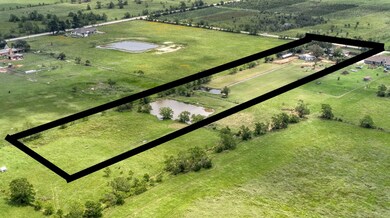 12823 Lee Rd, Waller, TX 77484 - photo 3