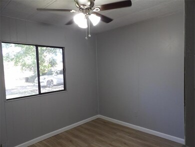 4711 Albatross Dr, Granbury, TX 76049 - photo 6