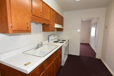 3120 13th St, Columbus, IN 47201 - photo 6