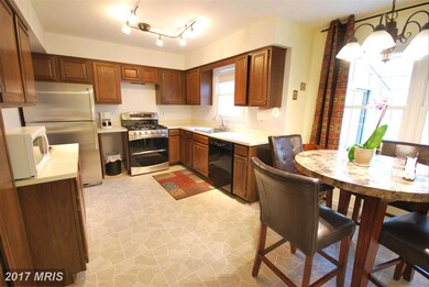 12228 Tildenwood Dr, Rockville, MD 20852 - photo 6