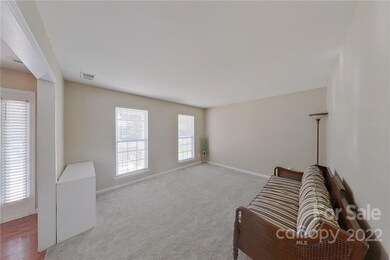 2219 Ballingarry Dr, Statesville, NC 28625 - photo 5