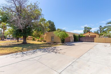 Massive driveway