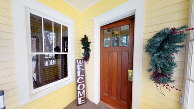 Front enclosed entry