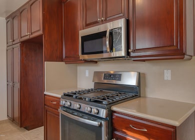 16645 Covello St, van Nuys, CA 91406 - photo 7