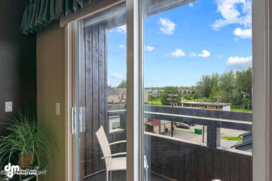 06-Living Room_ETL1172