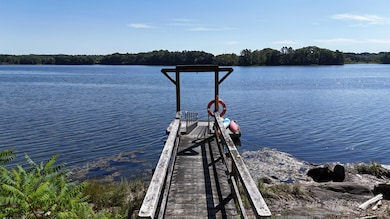 295 Mills Rd, Newcastle, ME 04553 - photo 5