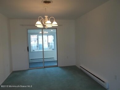 102 SUNSET RD 025