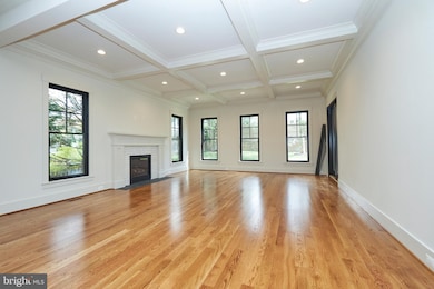 5013 35th St N, Arlington, VA 22207 - photo 4