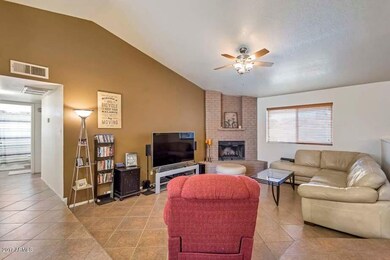 Living Rm