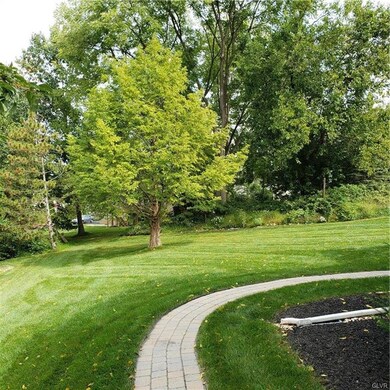 1935 Jenkins Dr, Easton, PA 18040 - photo 5