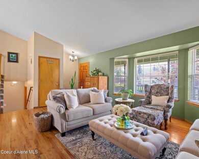 08-Formal Living Room