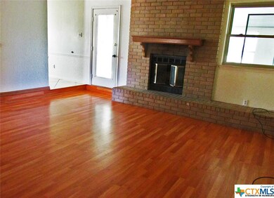 2608 Phyllis Dr, Copperas Cove, TX 76522 - photo 2