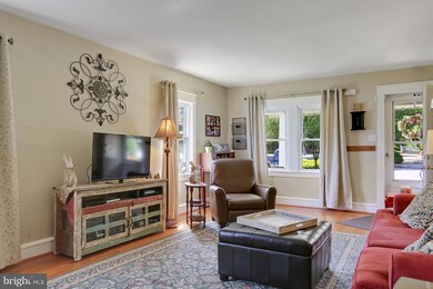 121 W Wyomissing Blvd, Reading, PA 19609 - photo 6