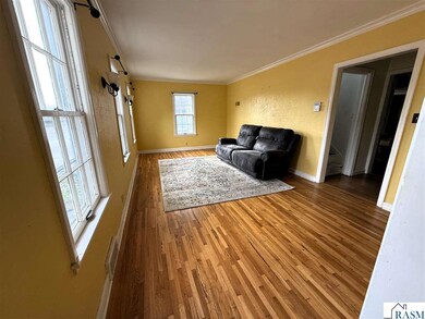 918 S Broadway St, New Ulm, MN 56073 - photo 2