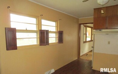 600 N 12th St, Clinton, IA 52732 - photo 7