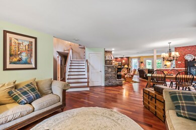 541 Center Road_108