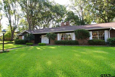 716 716 Barclay, Tyler, TX 75703 - photo 2