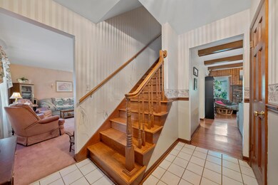 23-Entry Way
