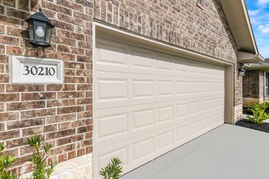 30210 Kingston Heath Dr, Cleveland, TX 77327 - photo 3