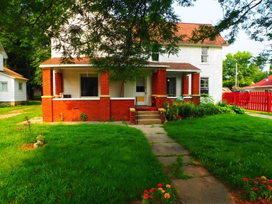 215 N Main St, Wayland, MI 49348 - photo 2