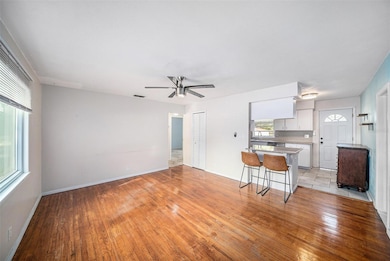 441 40th Ave NE, Saint Petersburg, FL 33703 - photo 4