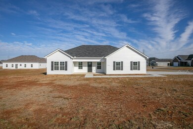 302 Mimosa Dr, Decherd, TN 37324 - photo 2