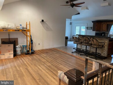 223 Dewey Ave, Williamstown, NJ 08094 - photo 3