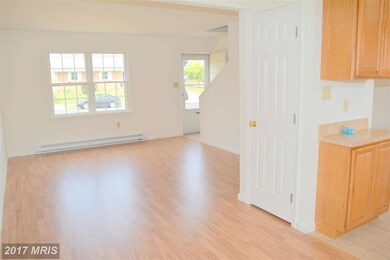 334 W 10th St, Front Royal, VA 22630 - photo 4