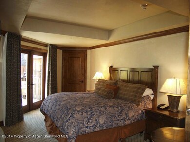 415 E Dean Unit 33 Week 26 St, Aspen, CO 81611 - photo 6