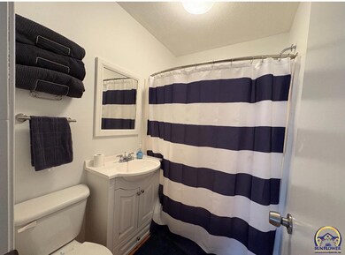 21574 S Sail A Way Dr, Overbrook, KS 66524 - photo 4